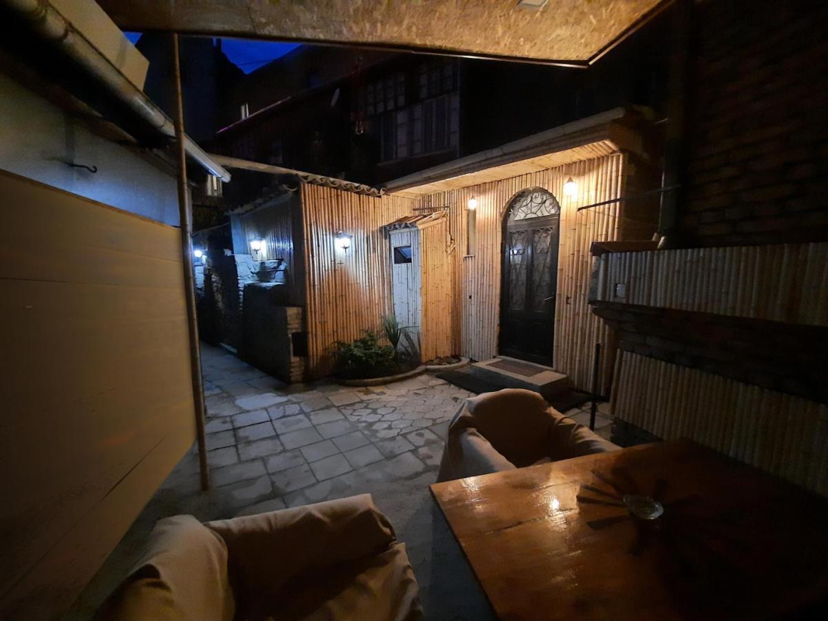 Center Lg Apartment Тбилиси Экстерьер фото