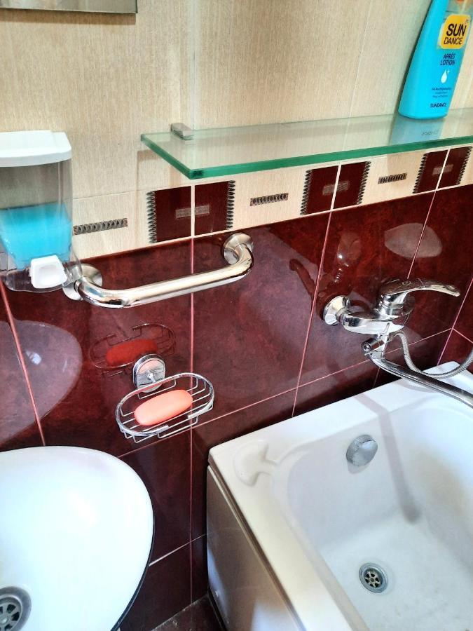 Center Lg Apartment Тбилиси Экстерьер фото